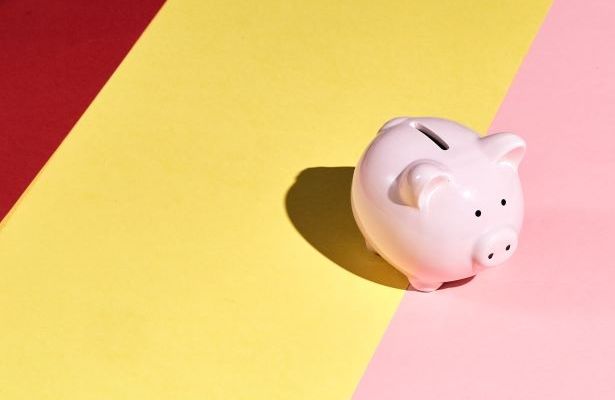 На что чаще всего копят россияне?