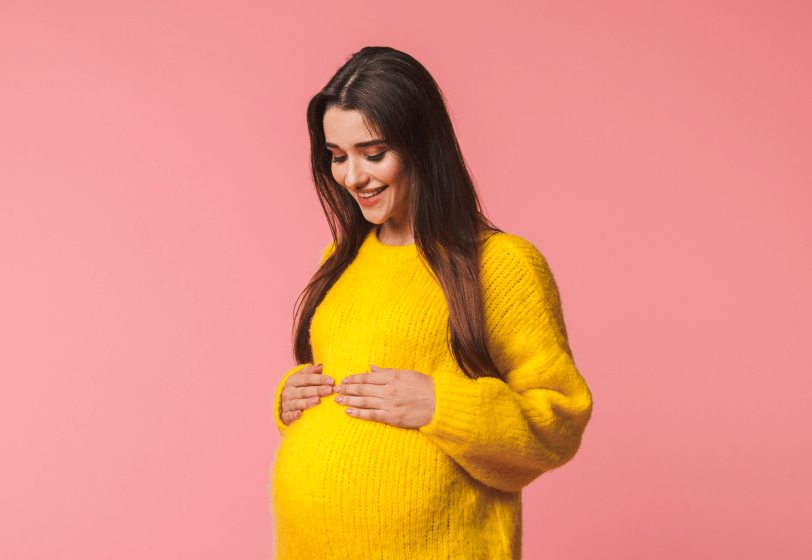 «Мне тяжело работать за компом и скоро в декрет»: неприятные истории с беременными сотрудницами