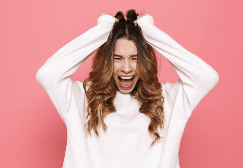 «А-А-А-А-А!»: истерика на работе, как быстро привести коллегу в чувство