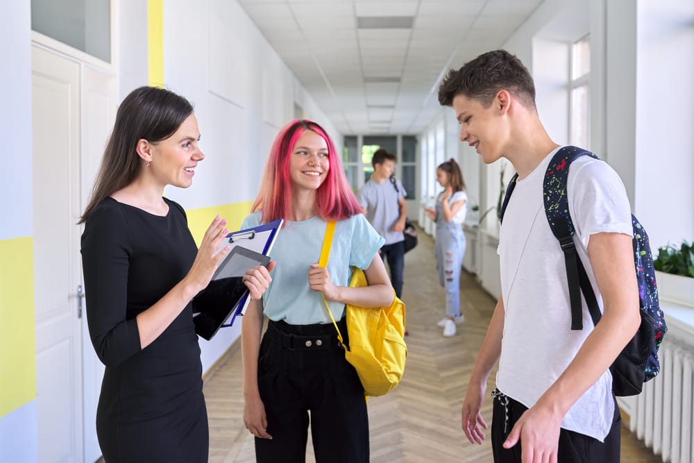 «Чтобы нащупать интересы ребенка, экспериментируйте»: разговор о карьере для малышей и подростков